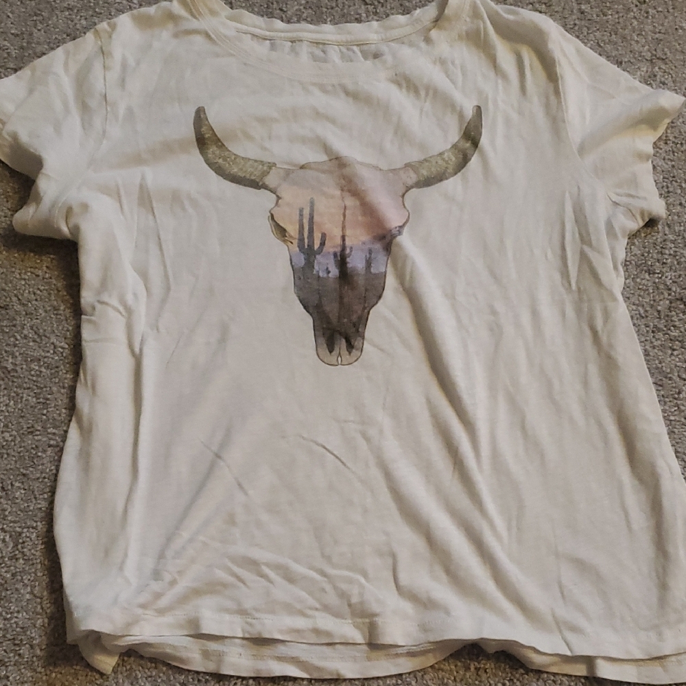 Natural Reflections Cream Graphic Tee